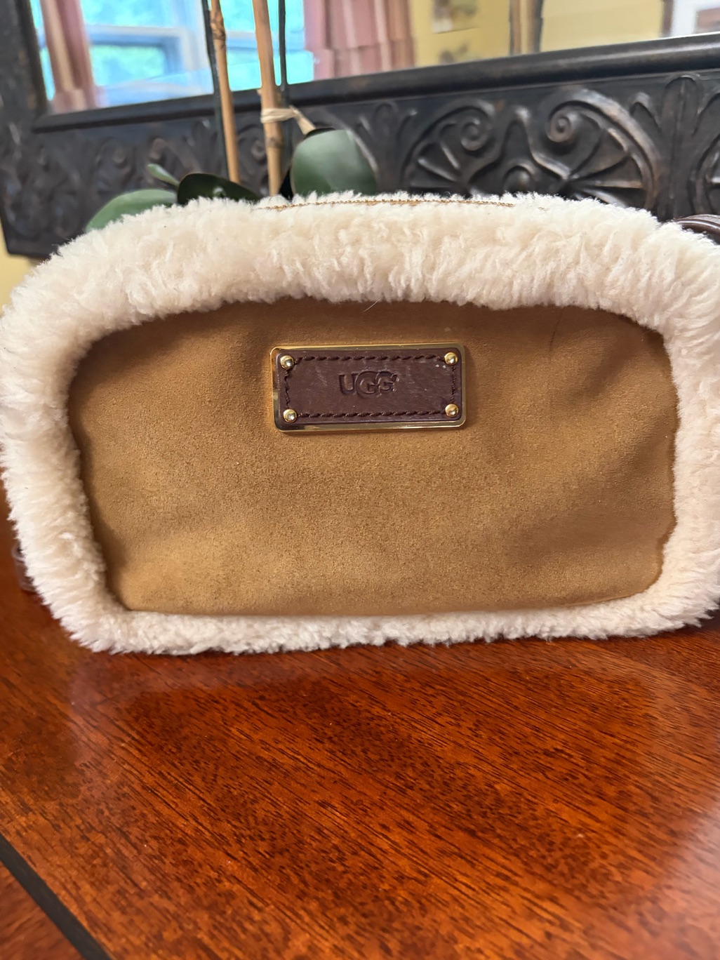Ugg Chestnut Suede Crossbody With Cream Shearling Trim